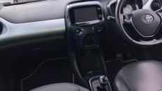 Toyota Aygo 1.0 VVT-i X-Clusiv 2 5dr x-shift Petrol Hatchback